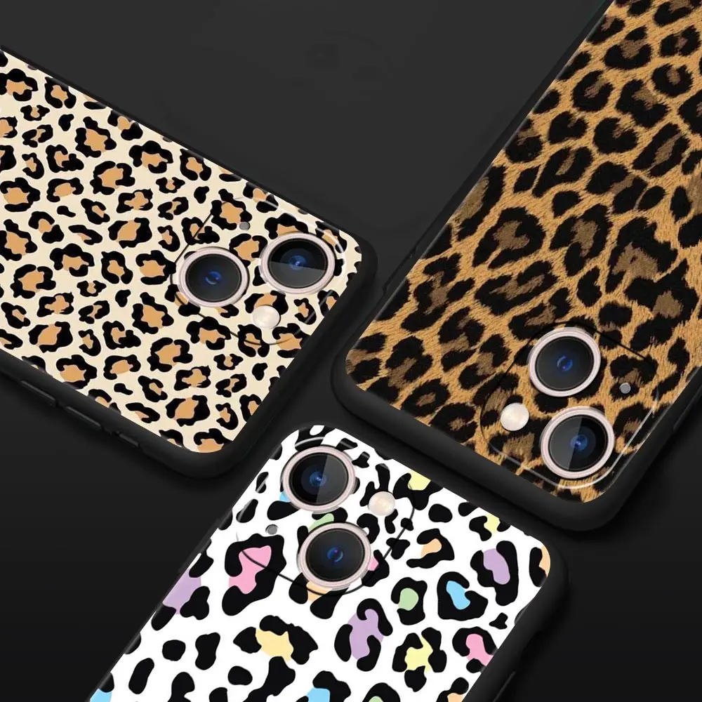 Luxury Phone Case For Apple iPhone 11 15 14 Pro MAX 12 13 7 8 Plus X XR XS MAX SE Silicone Cover Funda Leopard Cheetah print