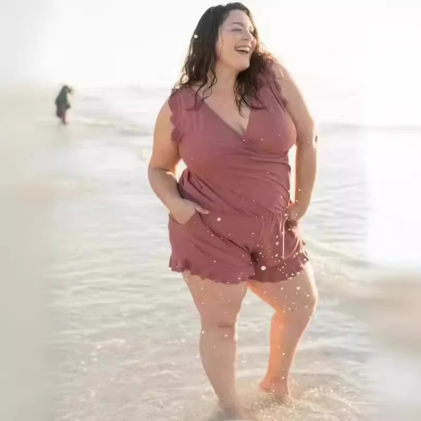 

Новинка 2024, женский цельный купальник с принтом, термооды, встроенный бюстгальтер, купальный костюм, тонкие трусы из полиэстера со средней талией