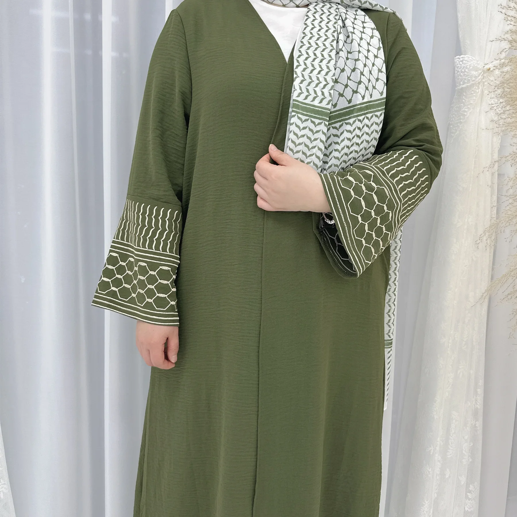 

New Open Abaya Kimono Palestine Keffiyeh Embroidery Cardigan Muslim Abayas for Women Dubai Luxury Turkey Islam Kaftan Robe Eid