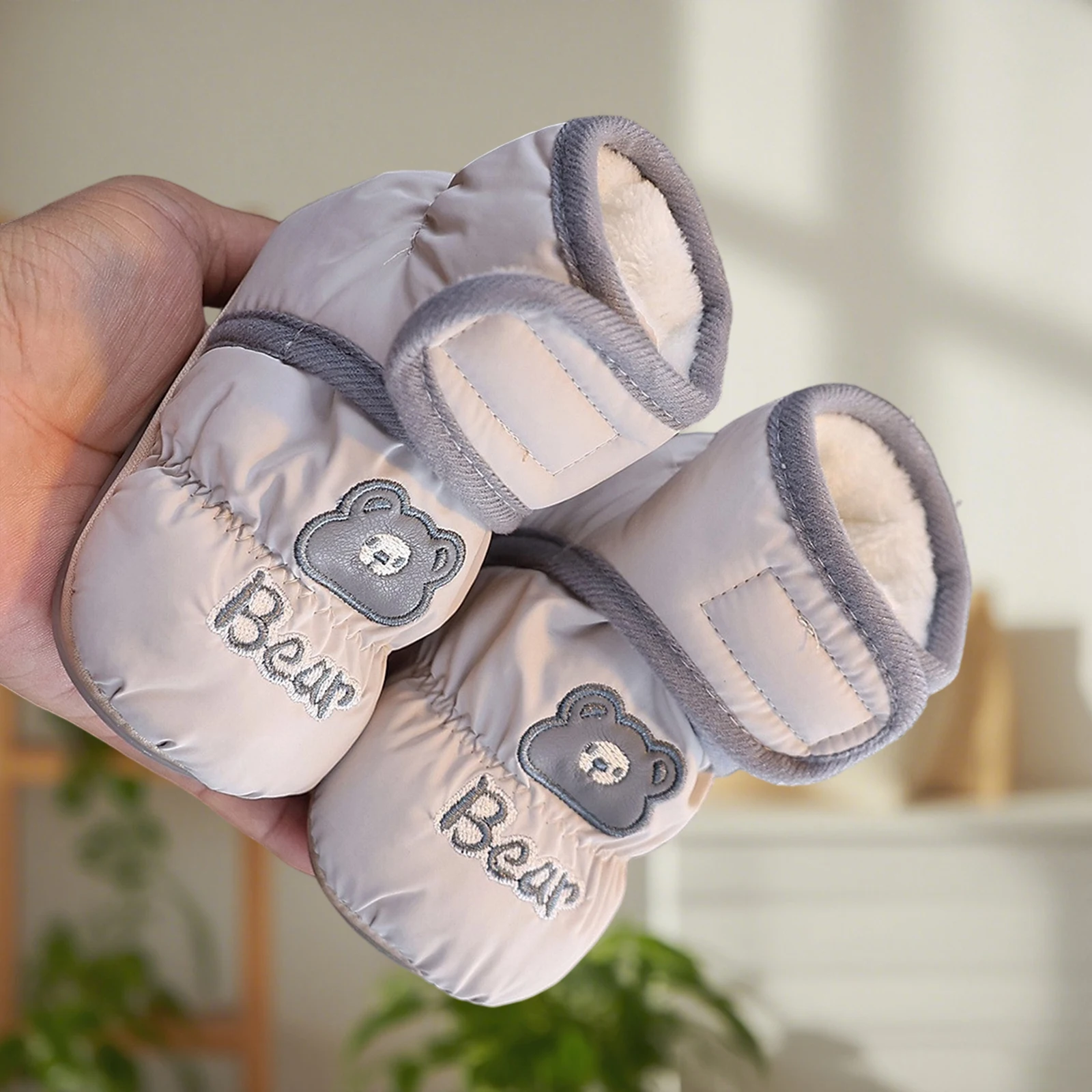 

Зимние прогулочные ботинки для младенцев от 0 до 12 месяцев, нескользящая обувь на мягкой подошве для первых прогулок для маленьких девочек, теплые ботинки с мультяшными животными, толстые теплые ботинки