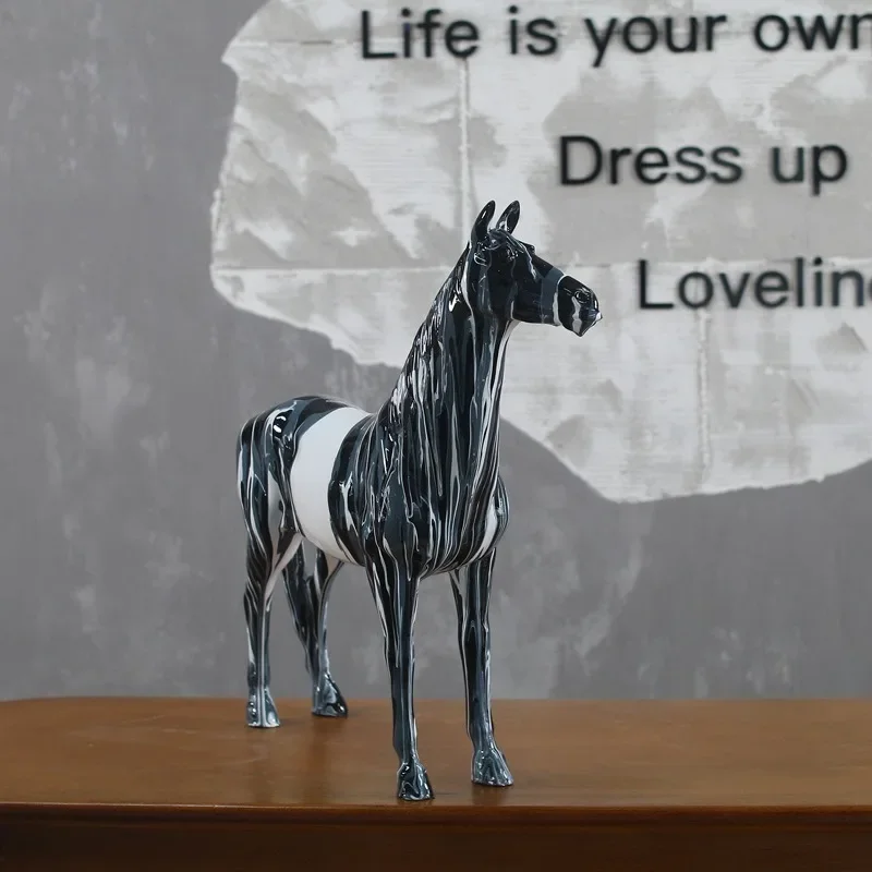 Color shower art horse to success resin ornament living room wine cabinet office entrance soft decoration housewarming gift