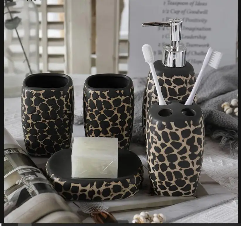 Ceramic Bathroom Five Piece Set Leopard Wash Supplies Toiletries Mouth Cup Toothbrush Holder Lotion Bottle Soap Dish