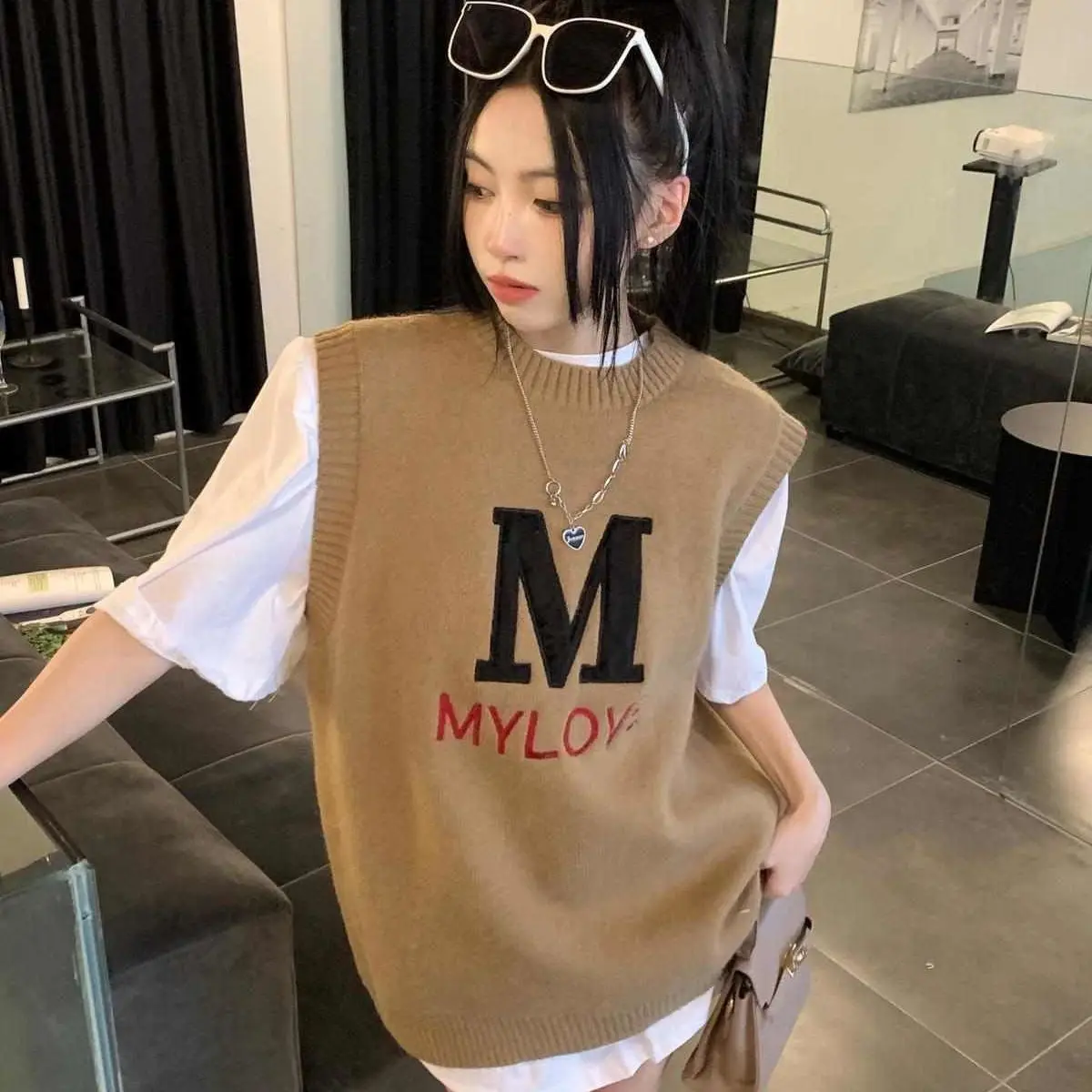 

Embroidered Sweater Vest Women Autumn Winter New Letter Korean Style Foreign Style College Style Top Casual Simple Loose