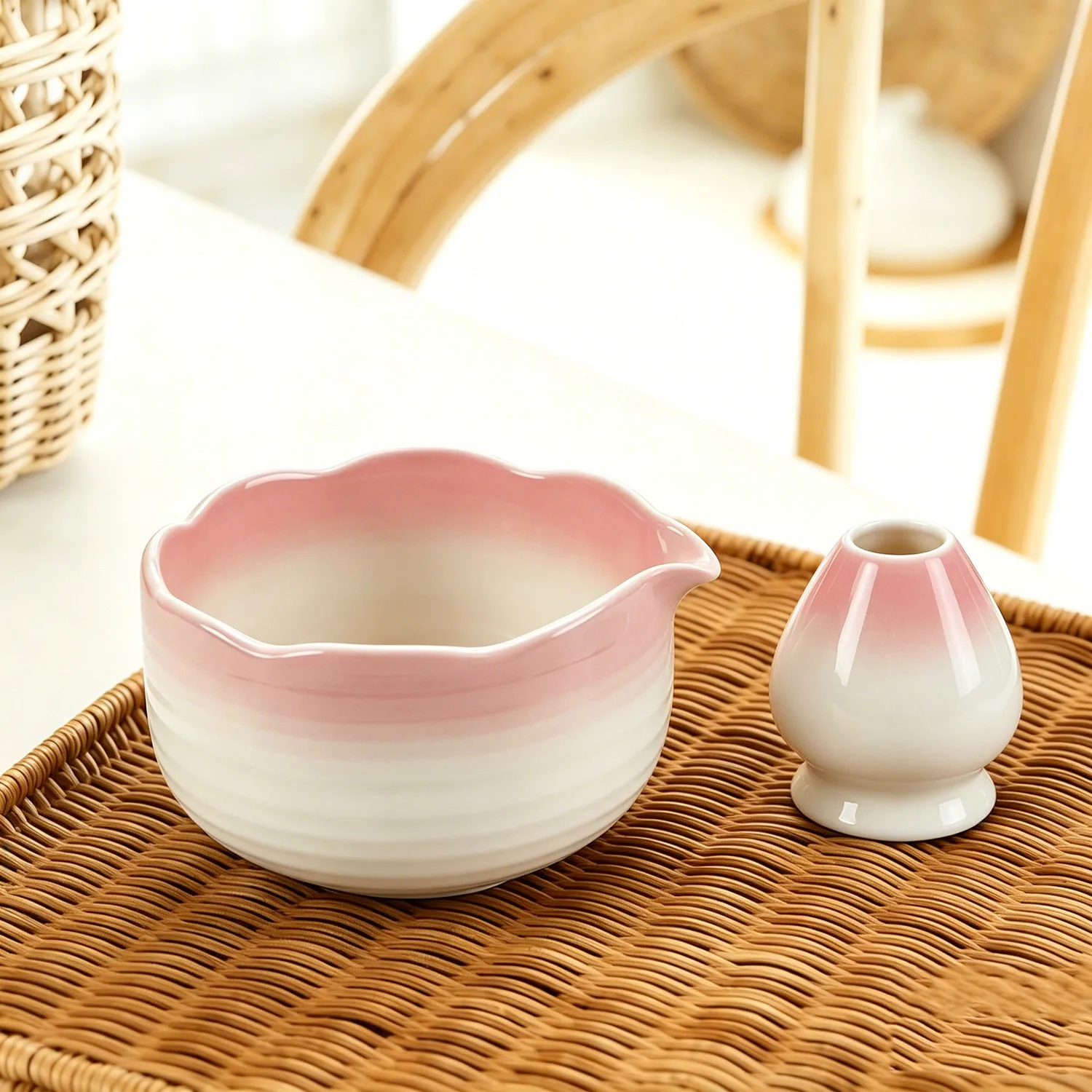 4/5/7PCS Pink Gradient Flower Rim Matcha Tea Set, Japanese Matcha Kit with Spouted Chawan, Bamboo Whisk, Sifter, Scoop & Tea Mat - view 5