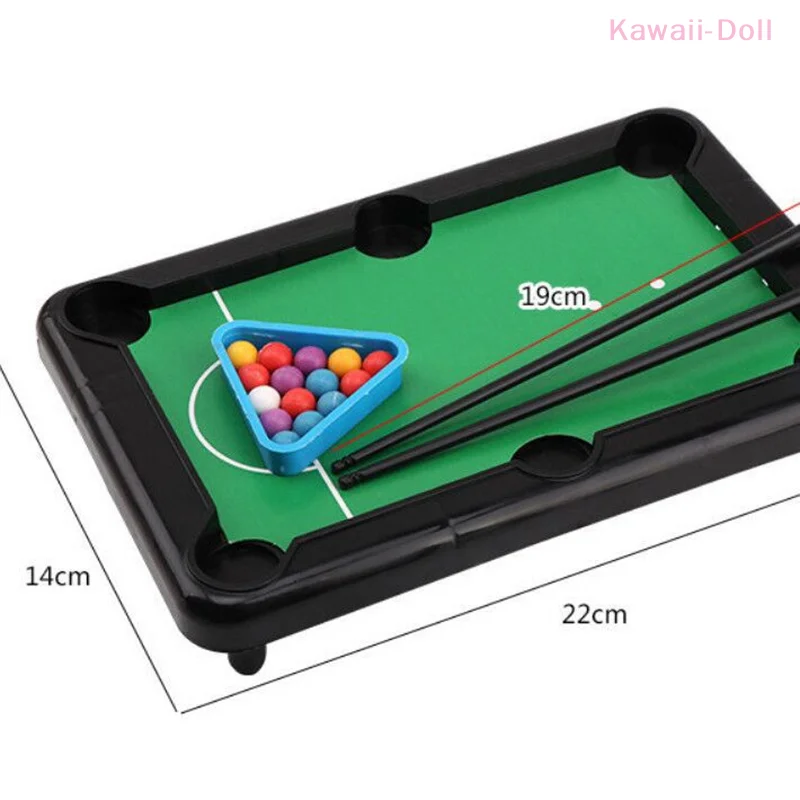 1 Zestaw Mini Bilardu Stołowego do Domku dla Lalek, Akcesoria dla Elfów, Interaktywna Gra Bilardowa na Biurko, Gra Edukacyjna