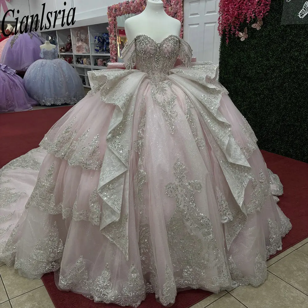 

Luxury Crystal Beading Tassel Quinceanera Dresses Ball Gown Appliques Lace Ruffles Bow Sweet 15 Años Mexican Customized