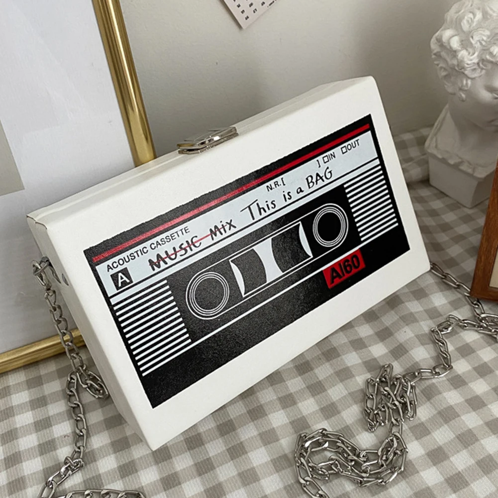 

Женская роскошная ретро-сумка в форме радиоприемника, маленькая квадратная сумка из искусственной кожи с принтом магнитофона, повседневная сумка для женщин.
