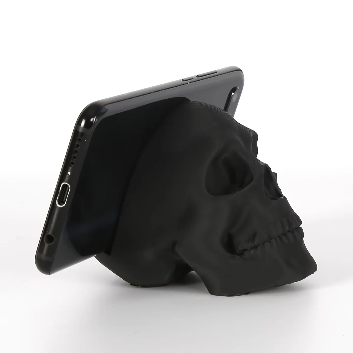 Black Skull Desktop Decor with Phone Stand - Gothic Style Design, Durable Plastic Indoor/Outdoor Decoration