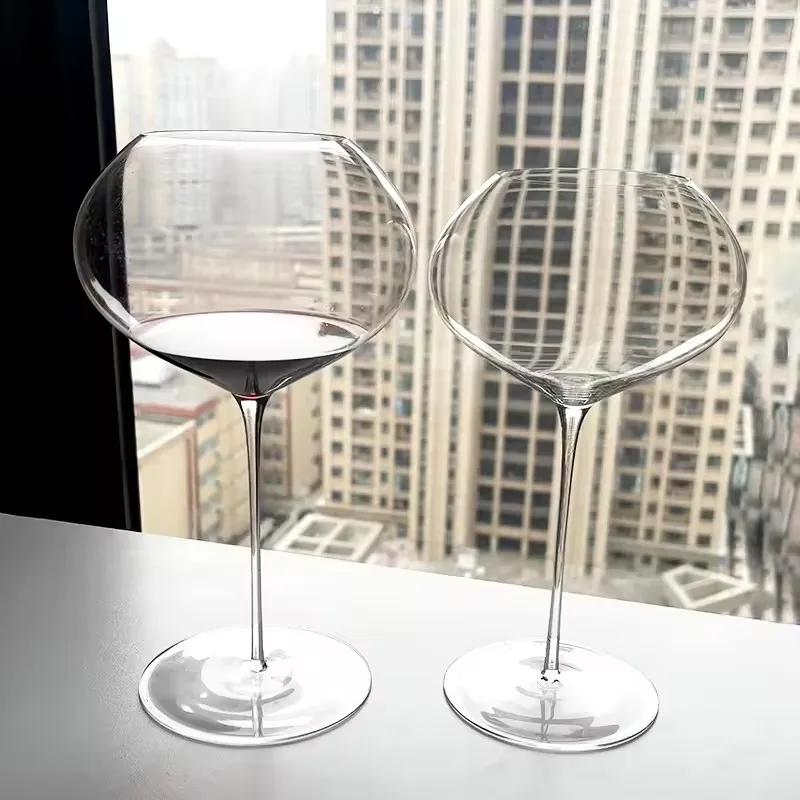 940ML Ultra-thin Large Capacity Peach Heart High-Footed Glass Burgundy Wine Glass Crystal Glass High-footed Red Wine Glass 2pcs