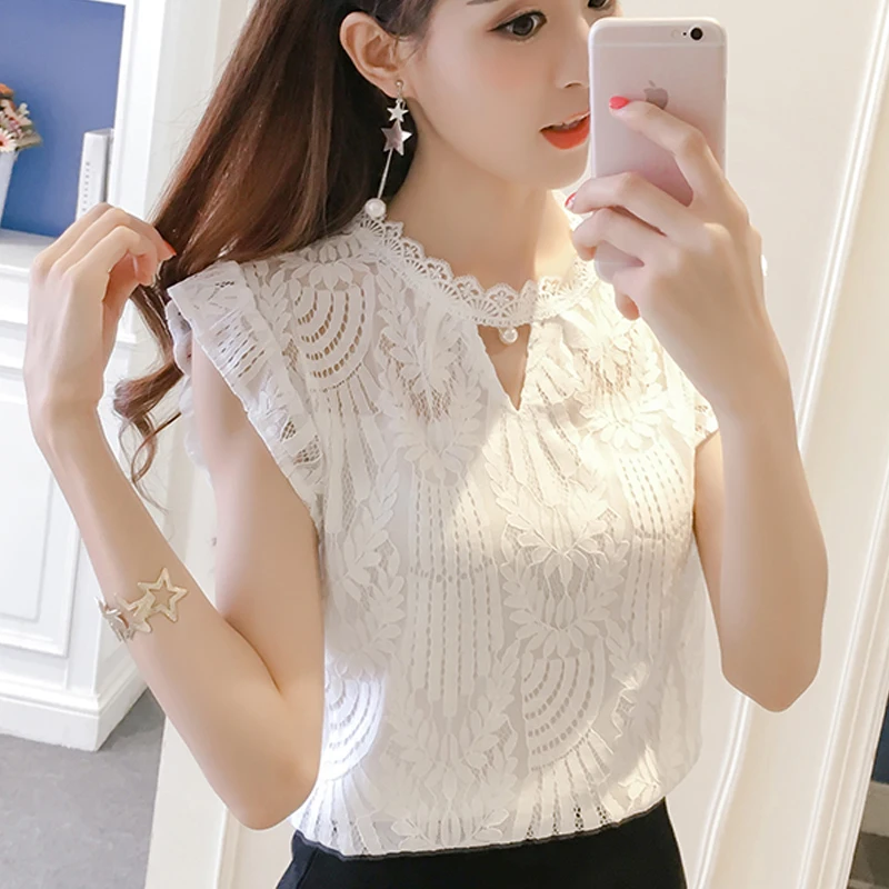 White Floral Summer Blouse with Ruffles