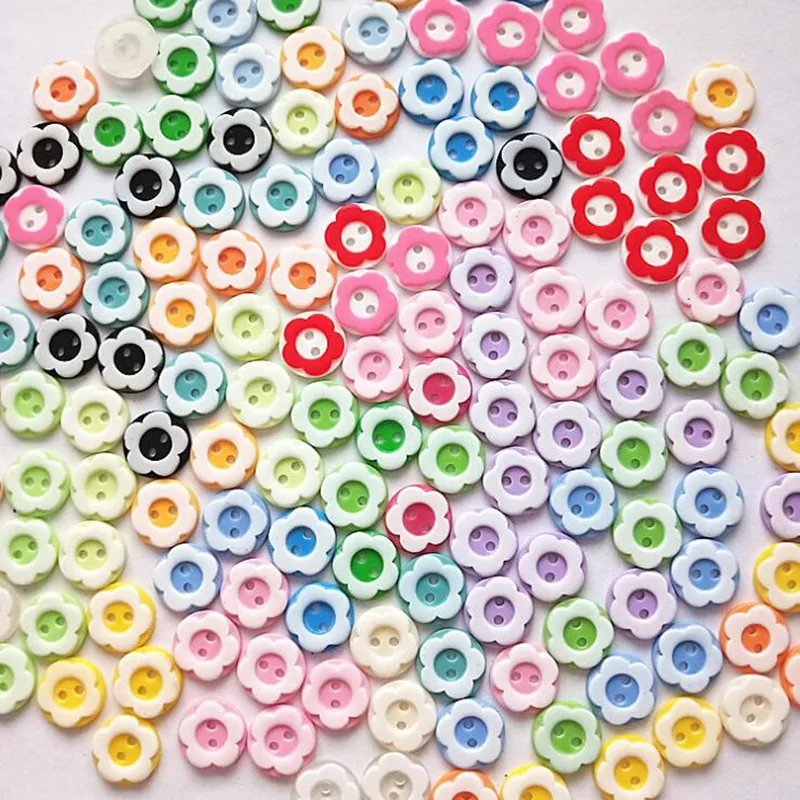 100Pcs Plum Flower Shaped Buttons,Children's Sweater Buttons, Sewing DIY Decorative Buttons Mixed Candy Color Resin Buttons