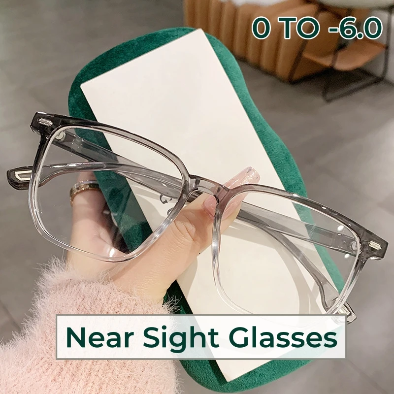 

Vintage Square Frame Women Short Sight Eyewear Ultra Light Unisex Near Sight Glasses New Anti-blue Finished Myopia Eyeglasses