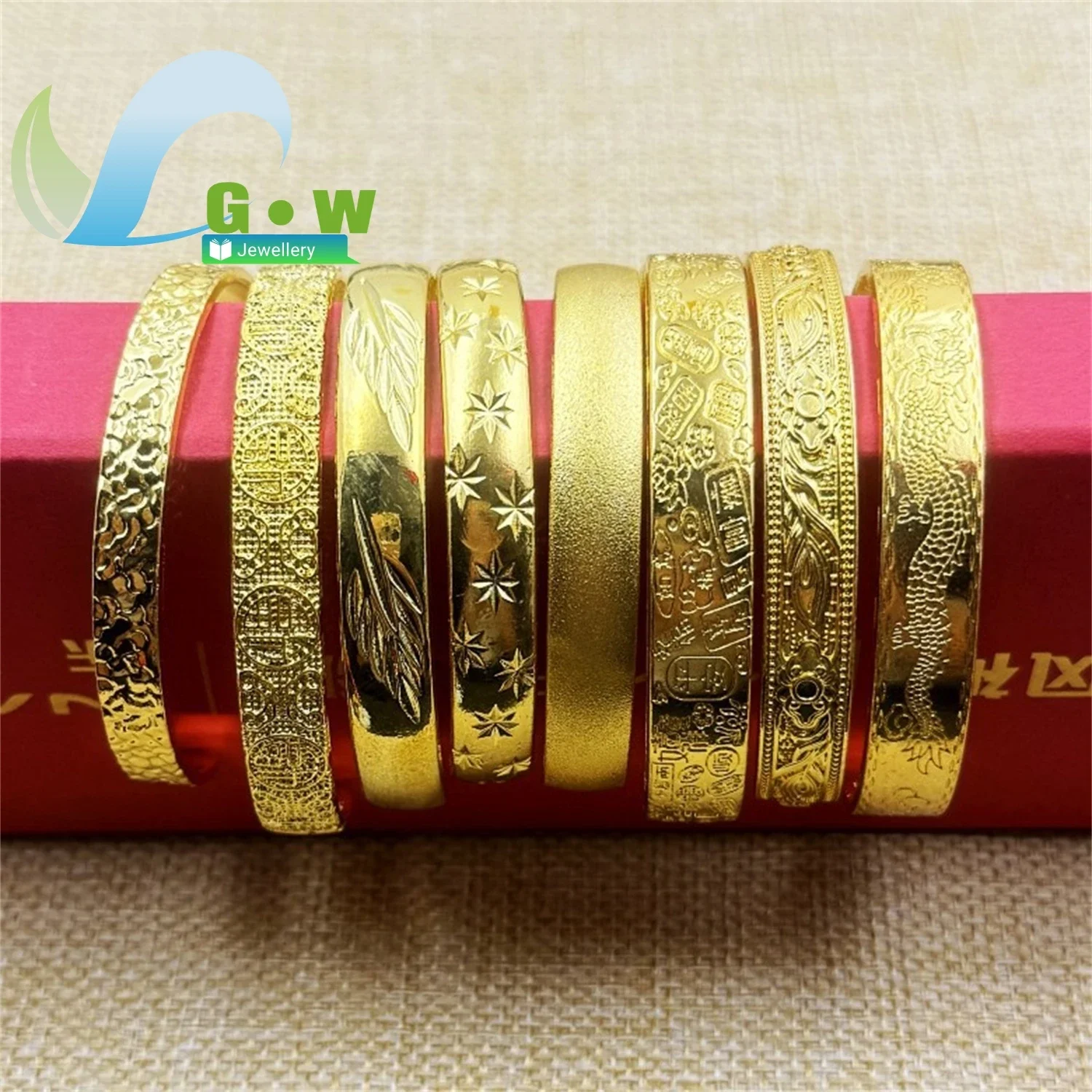 Gold Plated Open Hundred Blessings Bangle Alloy Ancient Heart Sutra Matte Dragon Phoenix Bracelet Women Sand Gold Wedding Jewelr