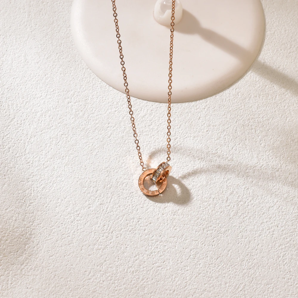 L91  new stainless steel rose gold square diamond Roman numeral double-buckle short necklace fashionable gift