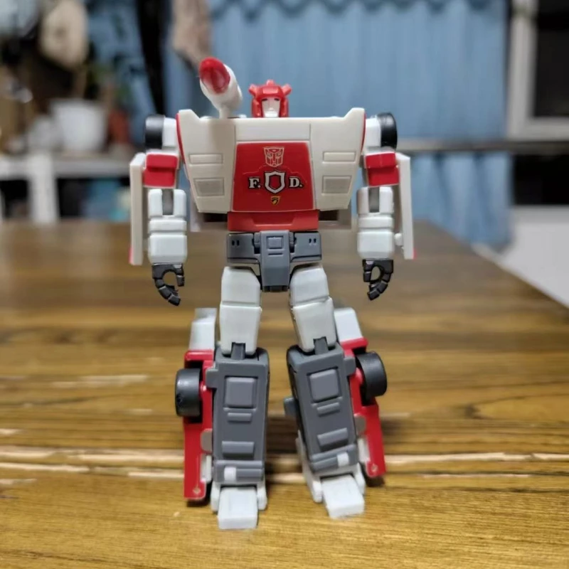 변신 장난감 MS-B08A MSB08A 소형 레드 알람 포켓 장난감 움직일 수 있는 로봇 모델 피규어 오리지널 박스 컬렉션 선물