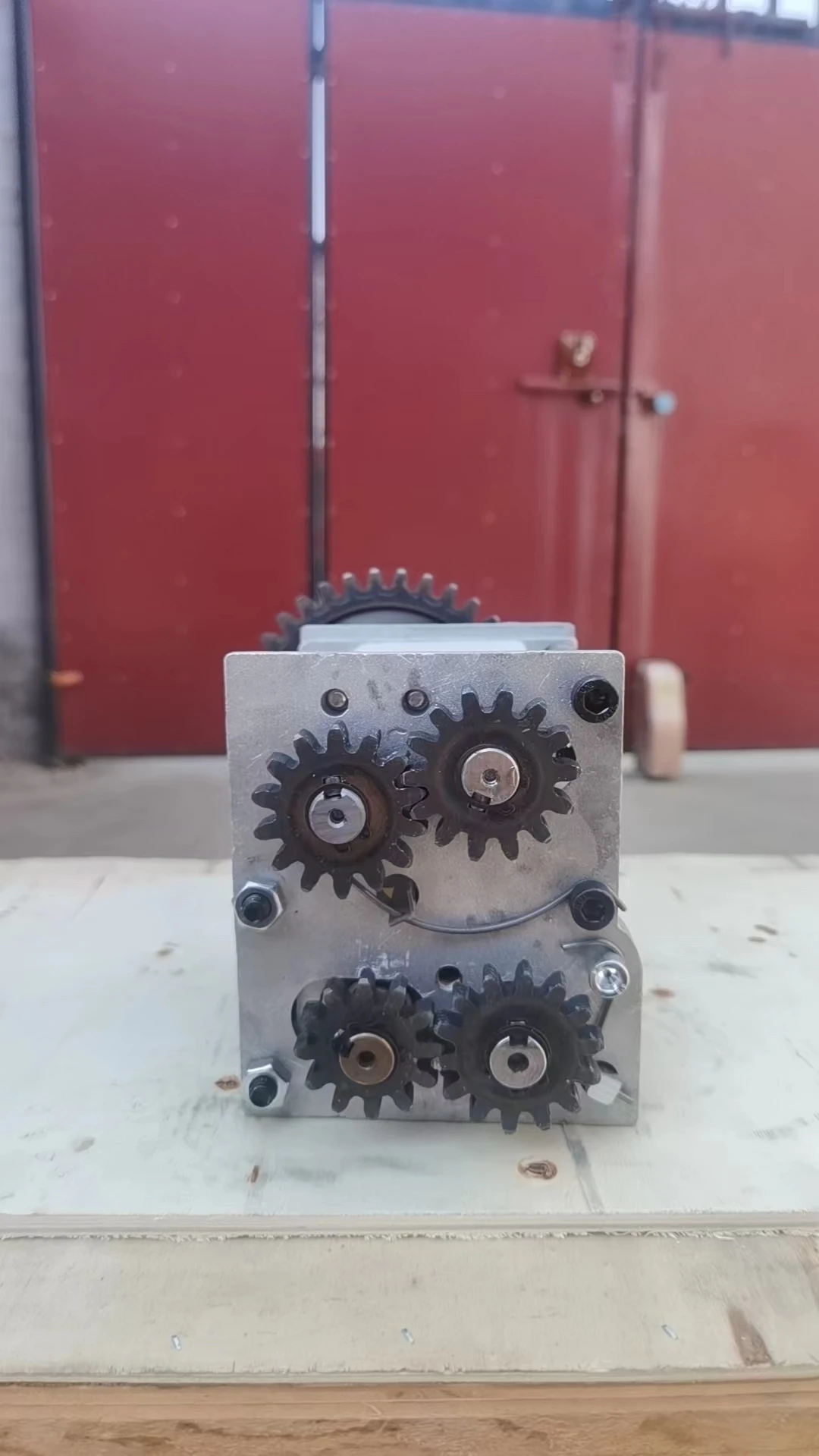 

Small Dumpling Skin Wrapper Making Machine Papad Momo Empanada Roti Chapati Tortilla Samosa Skin Maker