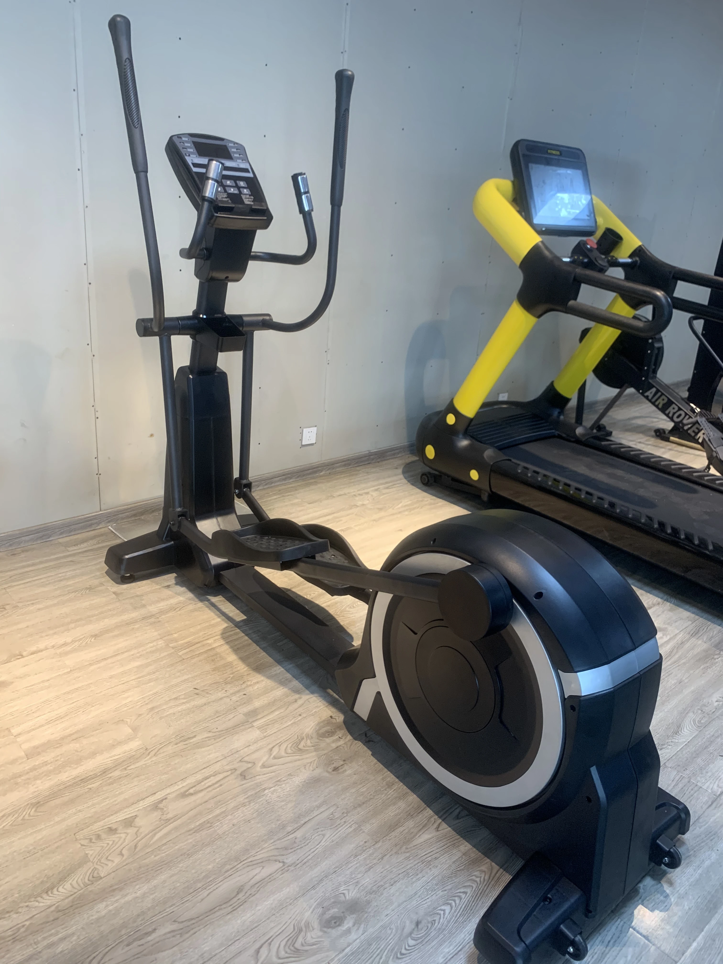 NEW design  new commercial use  Elliptical machine  elliptical trainer