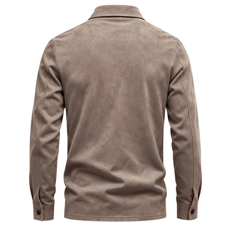 Herren-Freizeitjacke aus Kunstwildleder mit Kragen, langen Ärmeln, Knopfleiste vorne und Brusttaschen, geeignet für Frühling und Herbst. – Detail 6