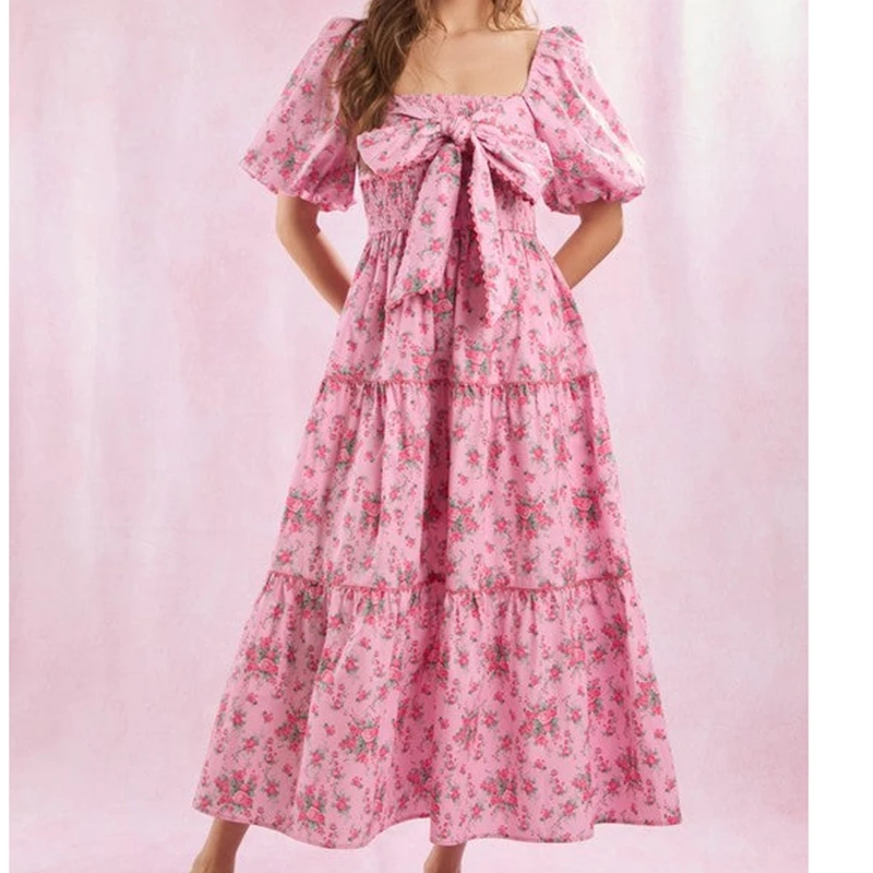 فستان نسائي قصير الأكمام على شكل حرف a لعام 2025 فستان صيفي غير رسمي مطبوع عليه زهور ورقبة مربعة وفيونكة كبيرة للحفلات لملابس الشارع الكوكتيل