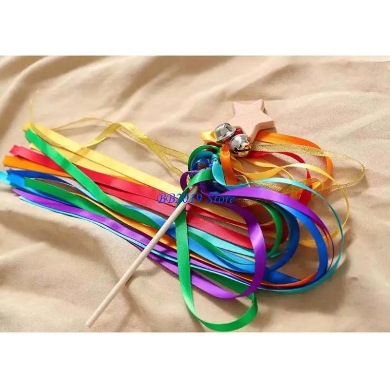 Q0KB Rainbow Ribbon Hand Bells Hand Kite Toy Toy เรียนรู้ของเล่น