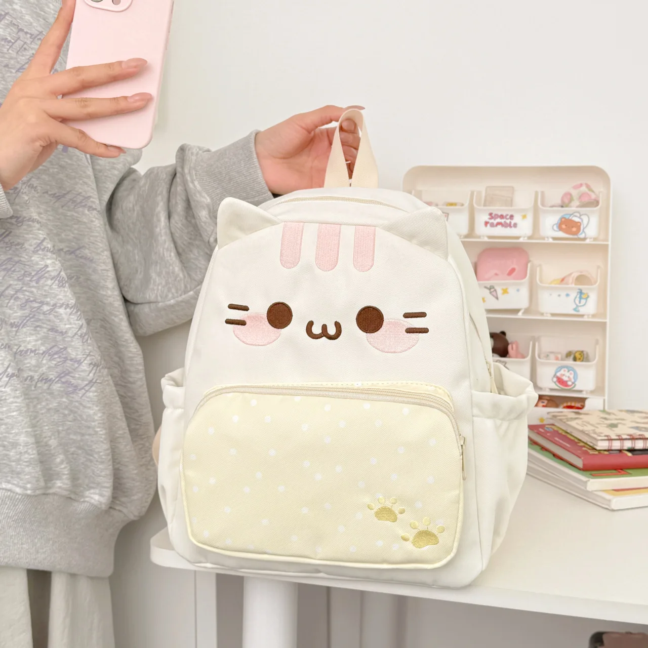 Japanese cartoon kitten backpack bag female niche design cute polka dot student schoolbag large capacity versatile backpack