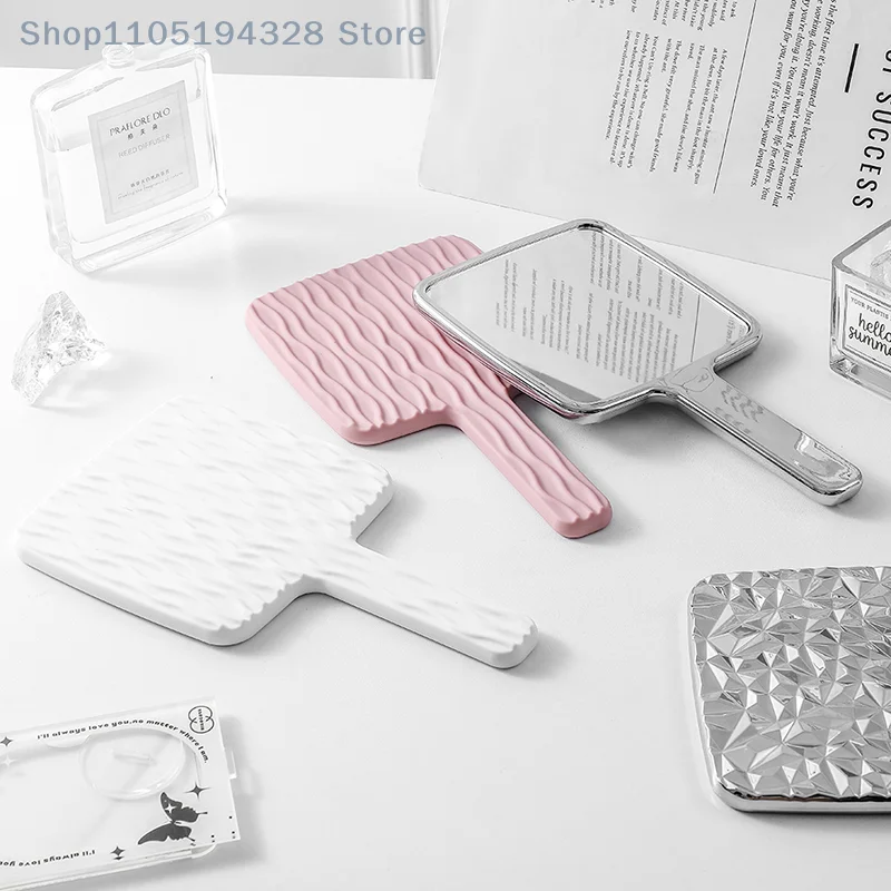 [MP] 1 pièces miroir carré Mini miroir cosmétique de bureau à main miroir de maquillage voyage métallique Portable miroir de beauté