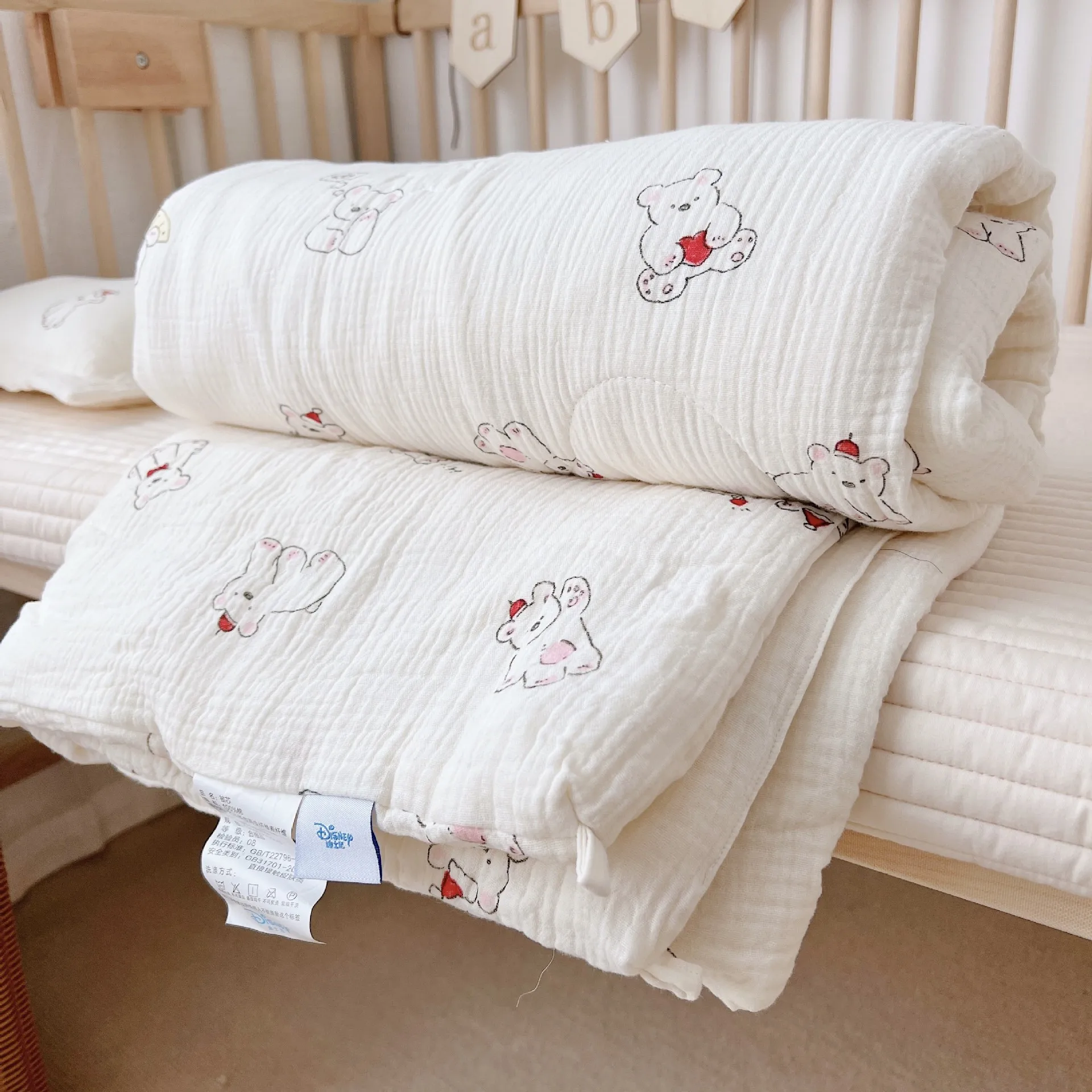 adorabile-coperta-trapuntata-per-bambini-con-set-di-cuscini-perfetta-per-il-tuo-piccolo