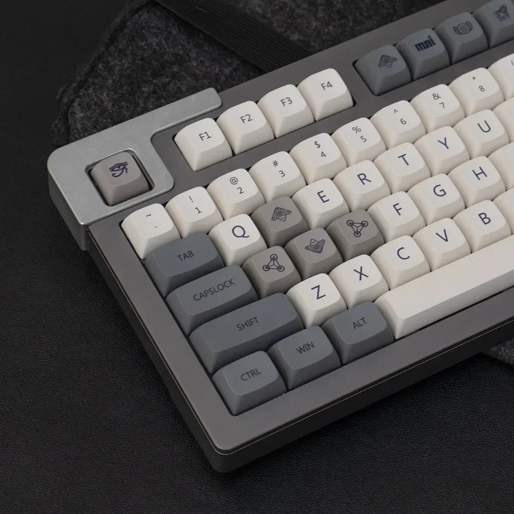 

PBT Keycaps Russian Korean English Japanese Qishi Dye Sub Keycap For GMK67 Mechanical Keyboard Retro Key Caps