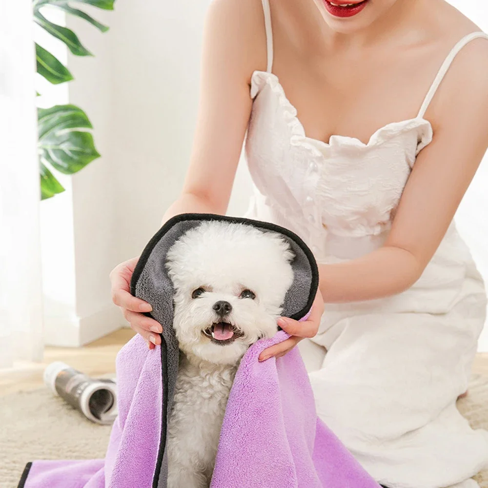 

2 Pack Embroidered Paw Microfiber Pet Towel 15x23 Inch Highly Absorbent Fast-Drying Soft 88% Polyester 12% Polyamide Pet Towel