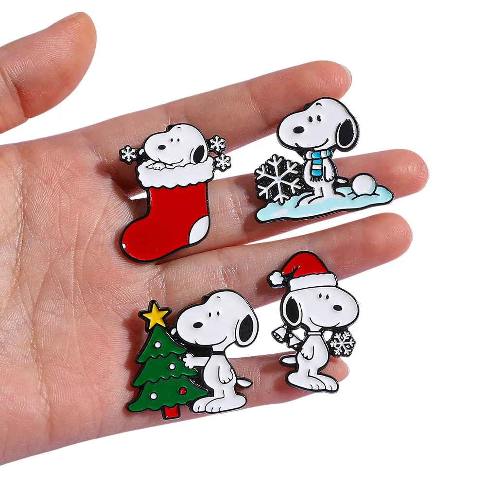 Christmas Enamel Pins 4pcs Cute Winter Holiday Dog Brooch Xmas Backpack Badge Fans Gift