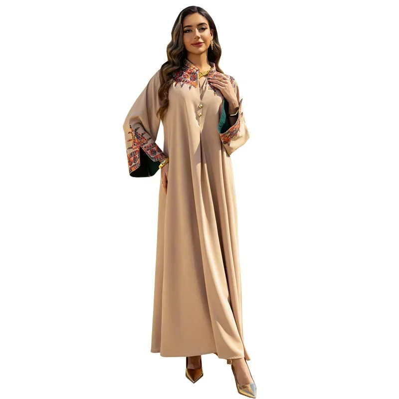 Muslim  Long Robe   Fashion New Dubai Embroidered Floral Dress Jalabiya Robe Loose Maxi Abaya