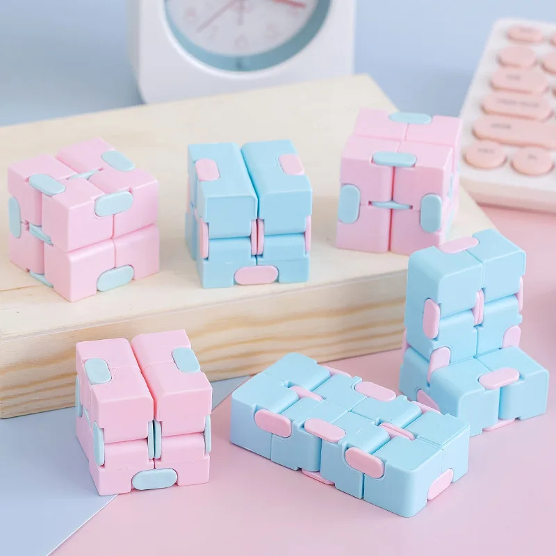 Magic ปริศนา Cube ป้องกันความเครียดบรรเทาของเล่นสําหรับผู้ใหญ่ Infinite Flip ตลก Cube Sensory ของเล่นเด็กความต้องการพิเศษ Xmas ของขวัญ