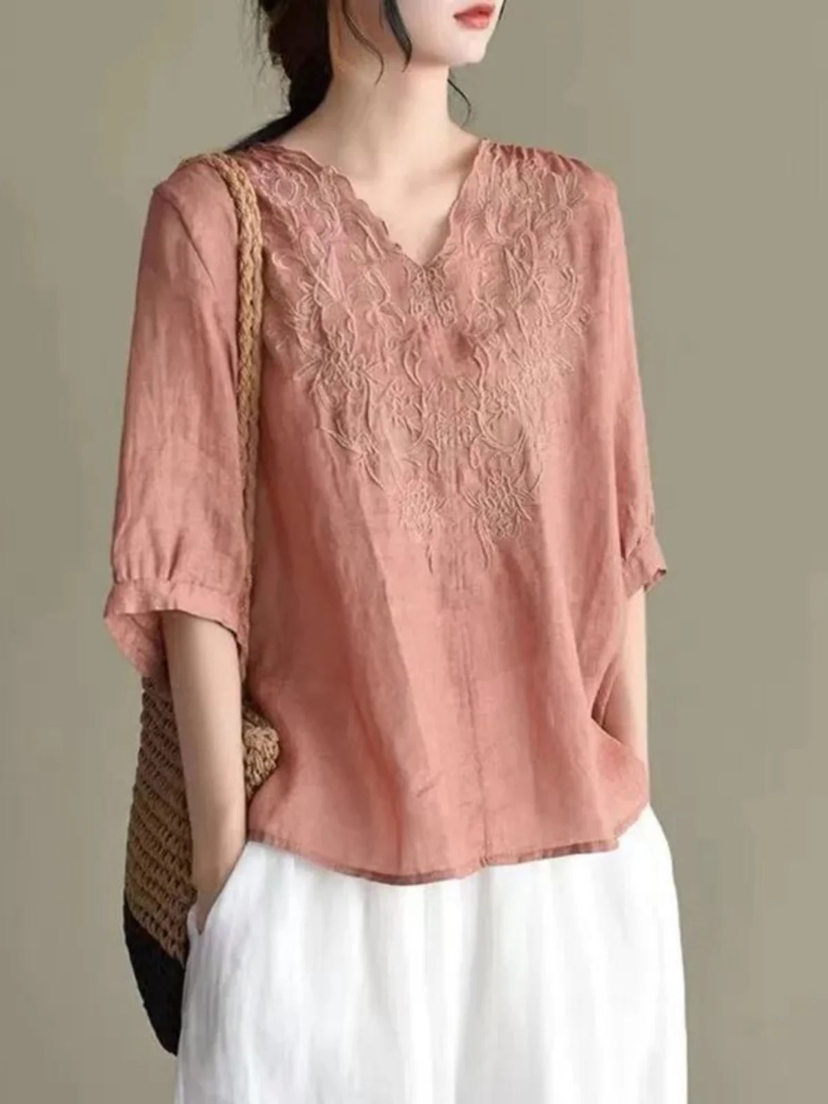 Women's Short Sleeve Linen Shirt Casual White Cotton V-neck Loose Fit Summer Fashion Retro Style Five-button Closure Top