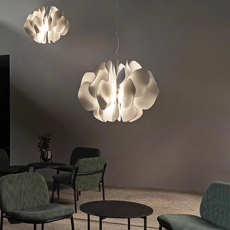 

Dining room chandelier French medieval ceramic petal creative art living room bedroom butterfly dining table lamp