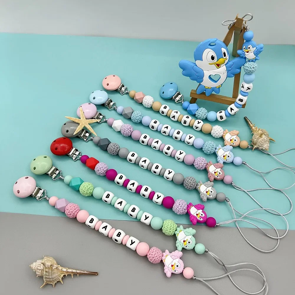 Personalized English Russian Alphabet Names Baby Clips Bird Pacifier Holder Chains Teether Pendants Baby Accessories Kawaii Gift