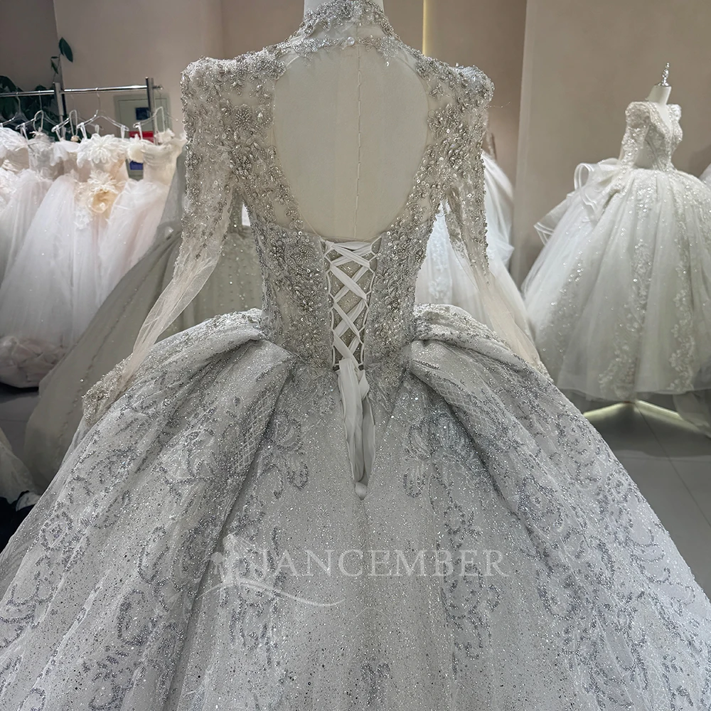 Organza Customzied Abito da ballo romantico Collo alto 2025 Abito da sposa Maniche lunghe Backless Corte dei treni Sposa abiti da sposa bod