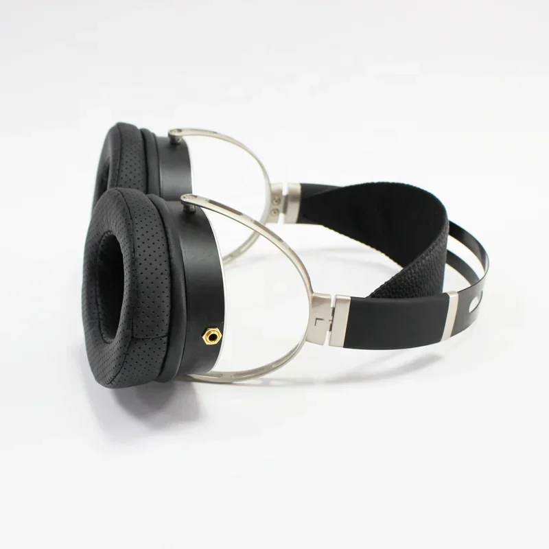 

Planar Magnetic Over-ear Headphones