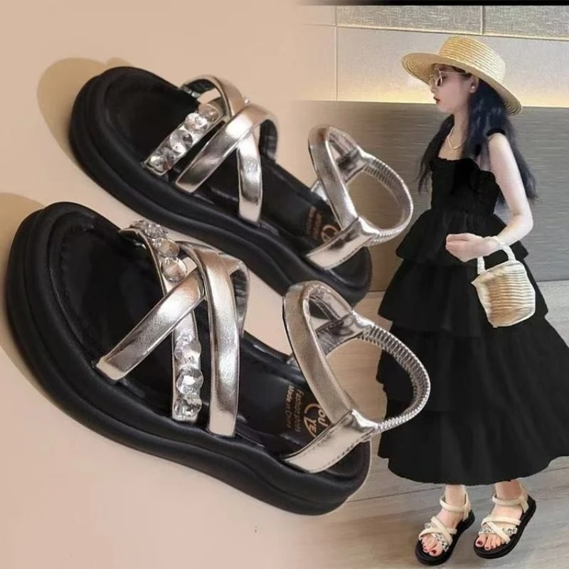 

Summer Kids Luxury Sandals New Rhinestone Girls Cross Strap Sandals Fashion Hollow-out Platform Children's Open-toe Beach Shoes
