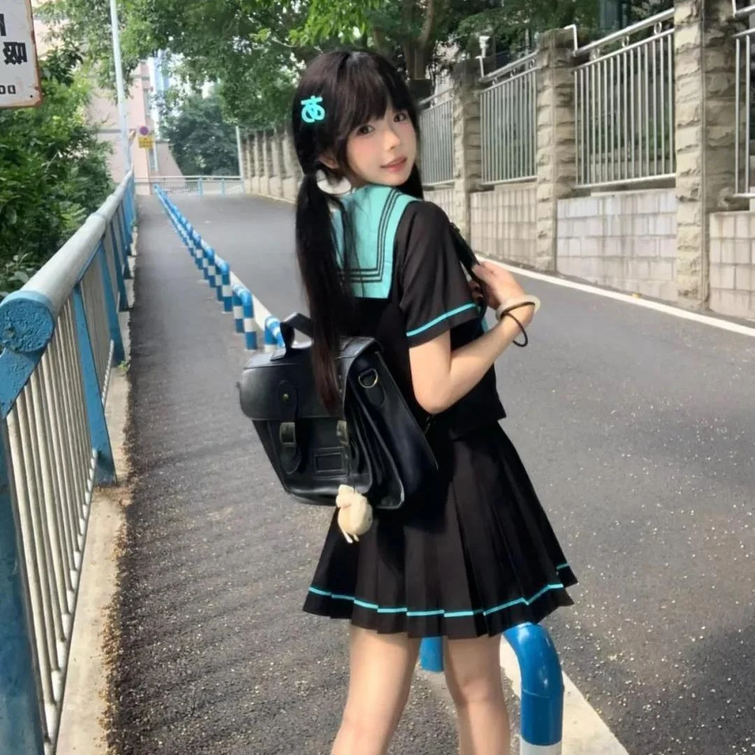 Cute School orm Skirt Set ort Pleated Tee-piece Student College Sle Summer Faion Women's Ensemble Polyester ort...