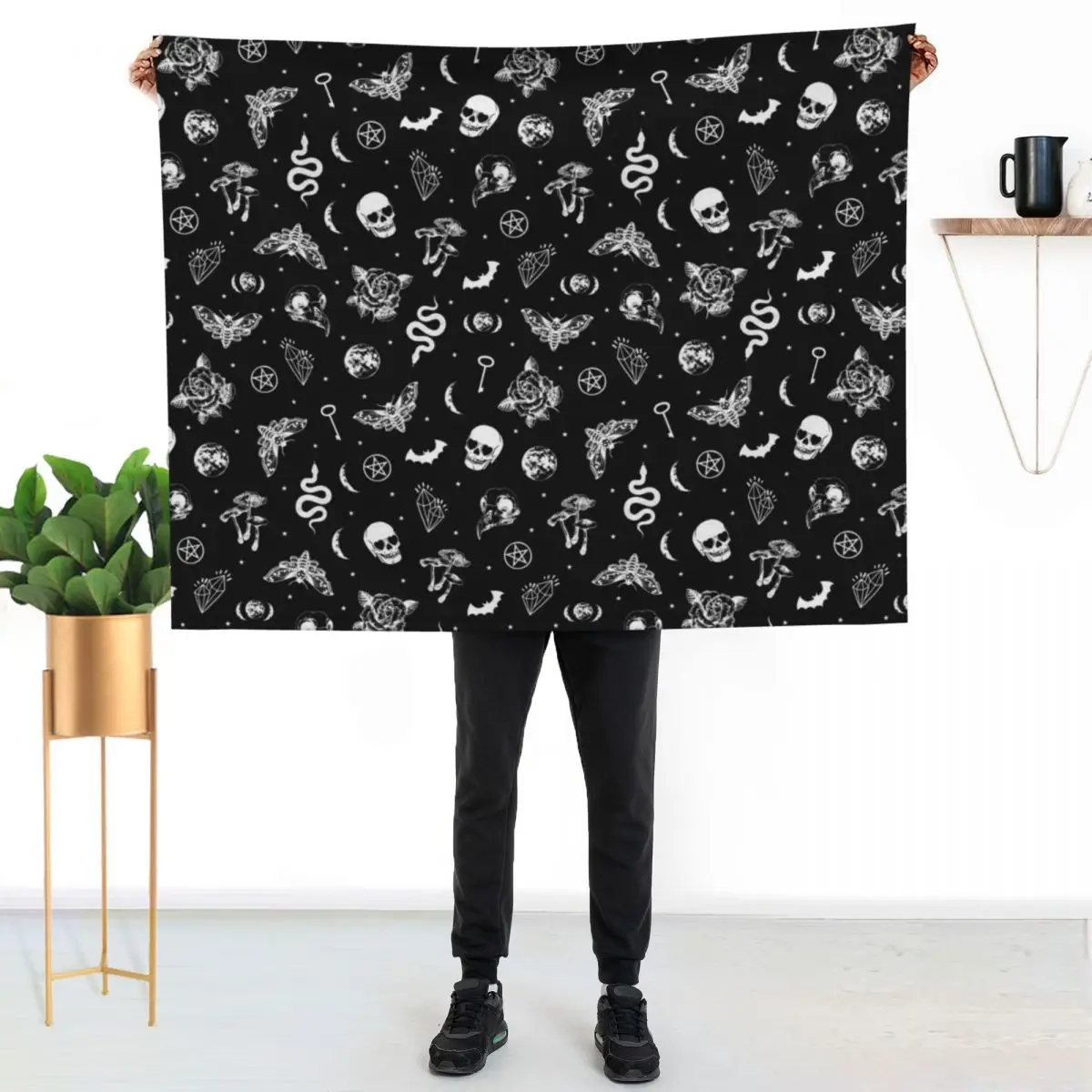 Witchcraft B&W Throw Blanket Flannel Polar Shaggy Warm Decorative Sofas Thin Blankets