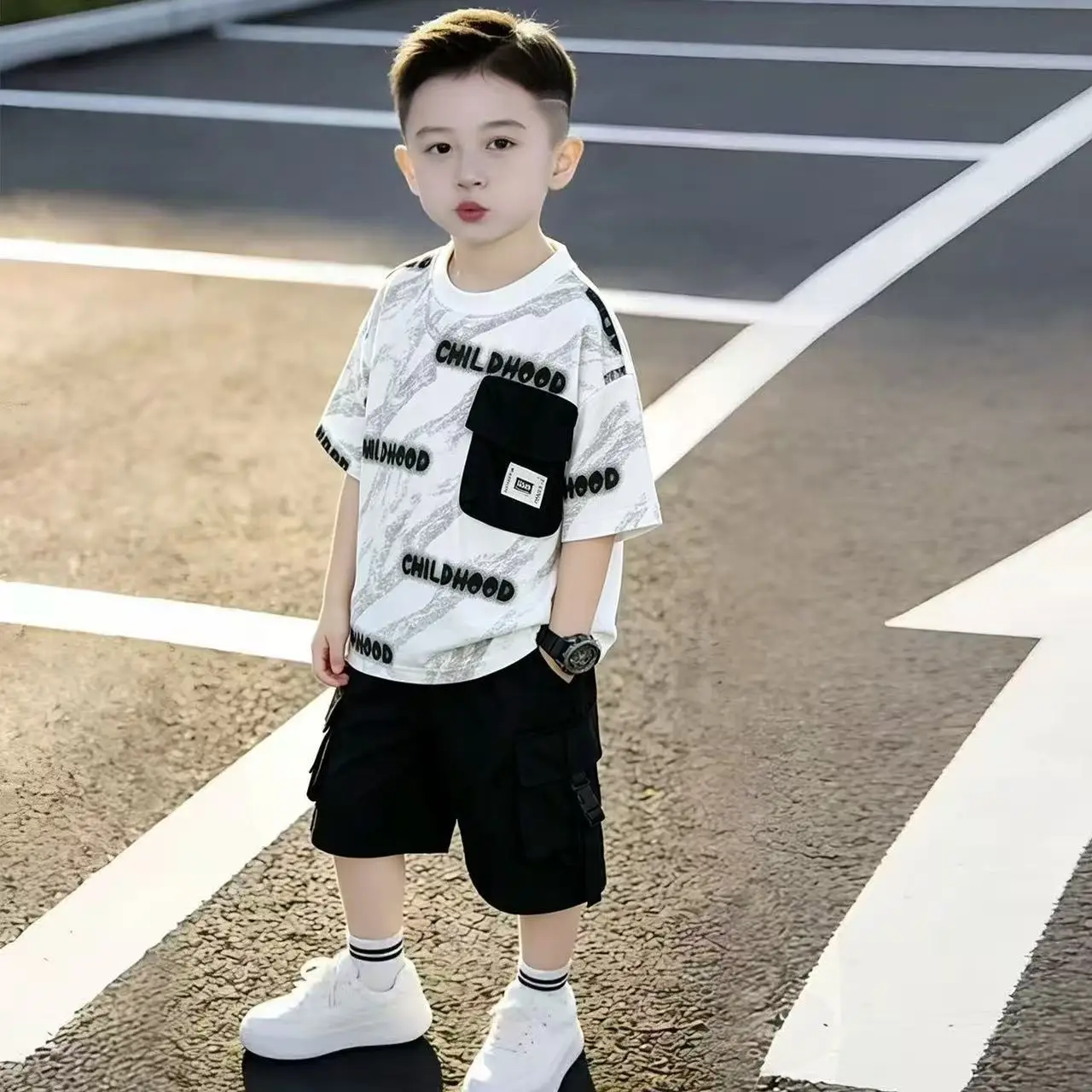Boys' Short Sleeved Set 2026 Summer New Fashion Children's Printed Letter T-shirt Work Shorts Two-piece Set