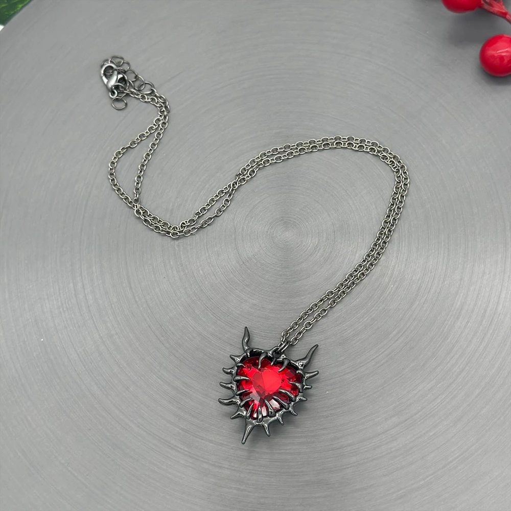 Spiky Red Glass Heart Pendant Necklace for Women Men Grunge Fashion Y2K Gothic Style Necklace Jewelry