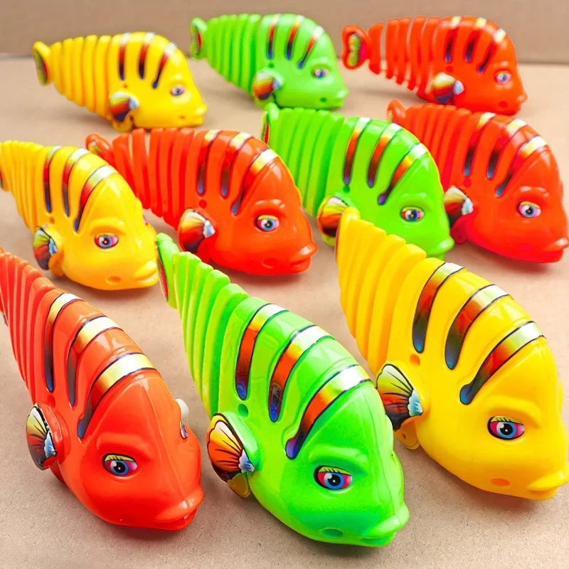 Plastic Wind-Up Wiggle Fish Toys Cartoon Clockwork Fish Toys Newborn Spring Fish Children's Toys Clockwork Swing Fish Toys