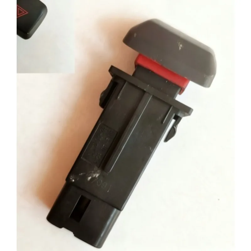4128100-P00 1pc Double Flash Switch Emergency Switch for Great Wall Wingle 5 3