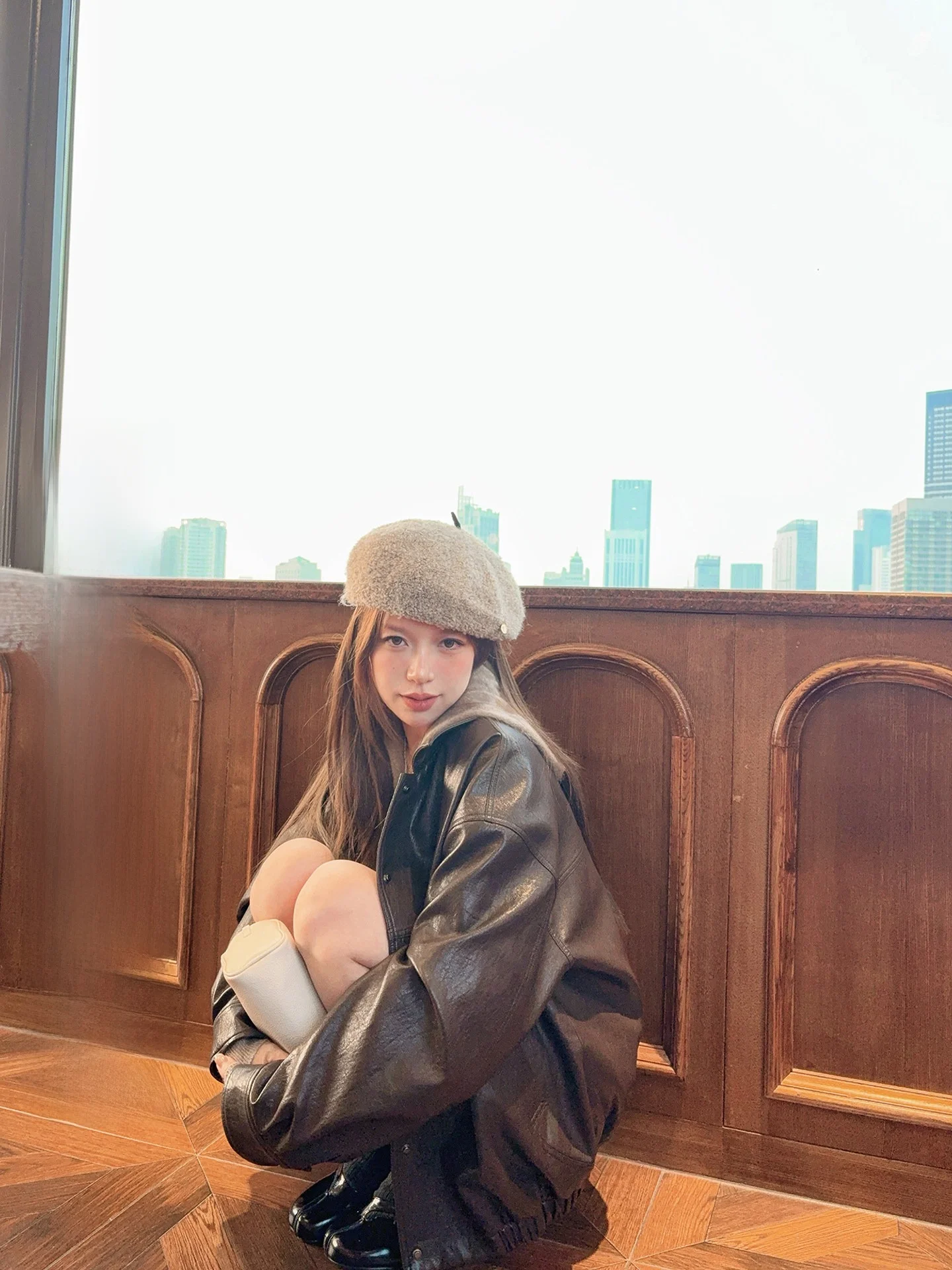 

Стильная женская кожаная куртка из искусственной кожи с эффектом винтажной обработки, верхняя одежда из ПУ, для повседневной носки, с длинными рукавами, на молнии.