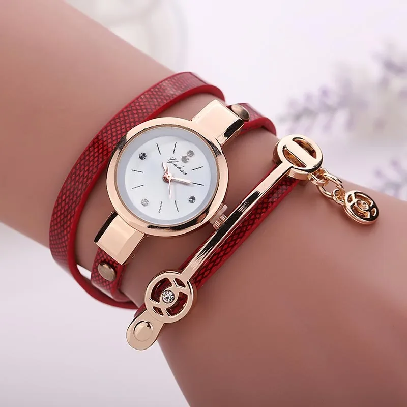 2024 New Ladies Fashion Women Watch Long Clock Faux Leather Band Strap Wristwatch Rhinestone Quartz Wrist Watch Montre Relógio