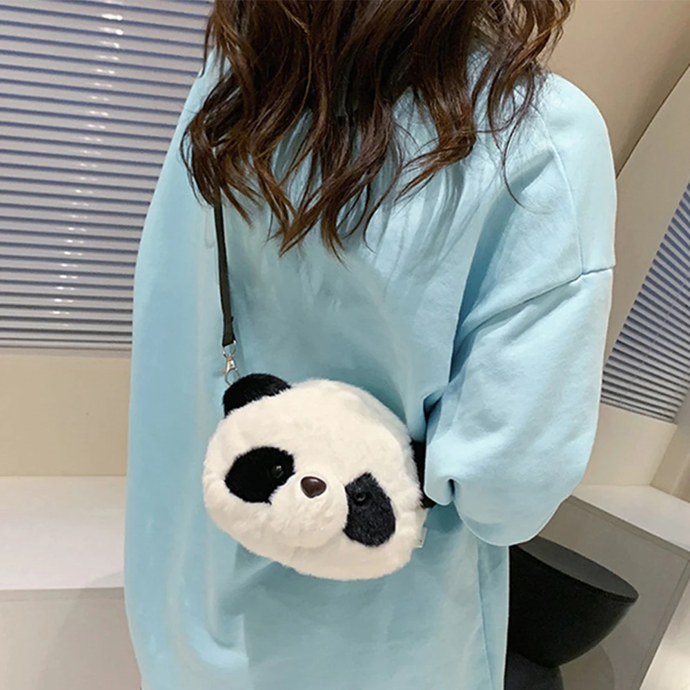 Cute Panda Chest Bag per le donne Cartoon peluche borsa a tracolla da viaggio Ladies Daily Street Fluffy marsupi Mini Phone Purse