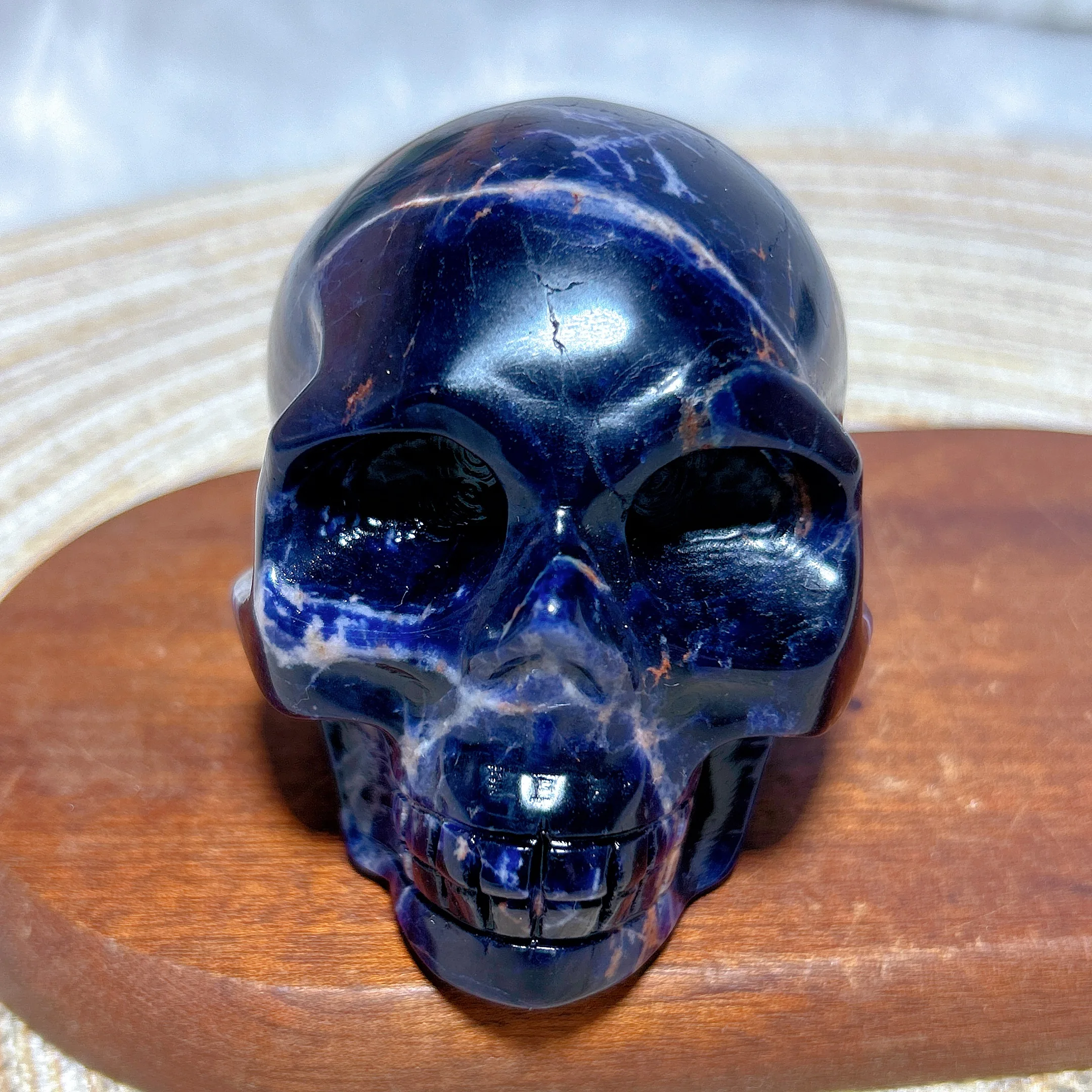 

Healing Rare Natural Crystals Sodalite Skull Carving Sculpture Gemstones Energy Ornament Home Decorations Gift