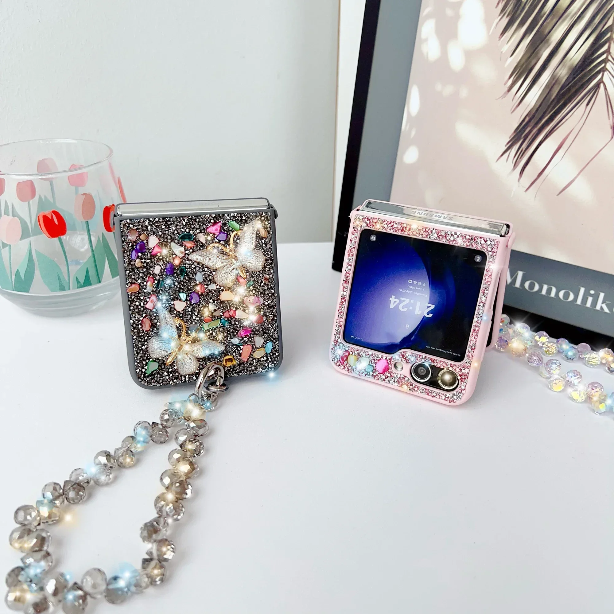 Luxury GlitterสําหรับSamsung Galaxy Z Flip 7 6 5 4 3 Flip7 Flip6 Flip5 5Gน่ารักBlingคริสตัลหินสายรัดข้อมือ