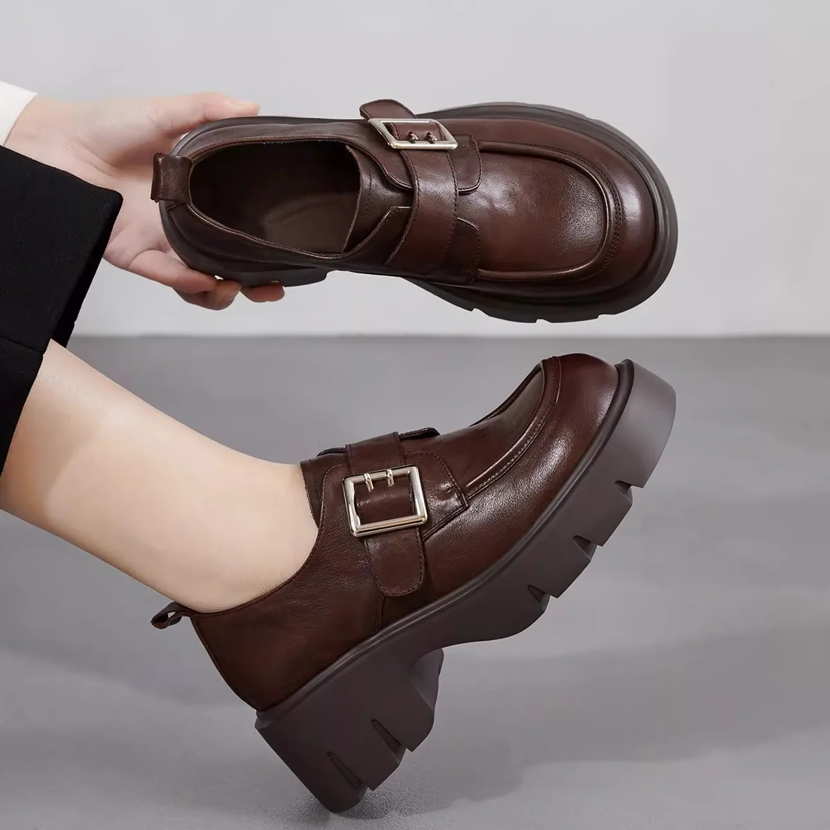 

Black Genuine Leather Retro Thick Bottom Jk Loafers Shoes Closure Low Top Sport Casual Shoes for Women All Seasons Wear